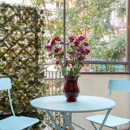 Giardini Margherita Monolocale Con Balcone Bologna Exterior foto