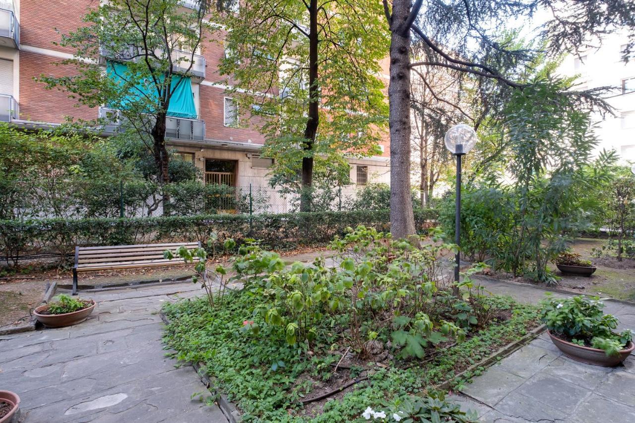 Giardini Margherita Monolocale Con Balcone Bologna Exterior foto